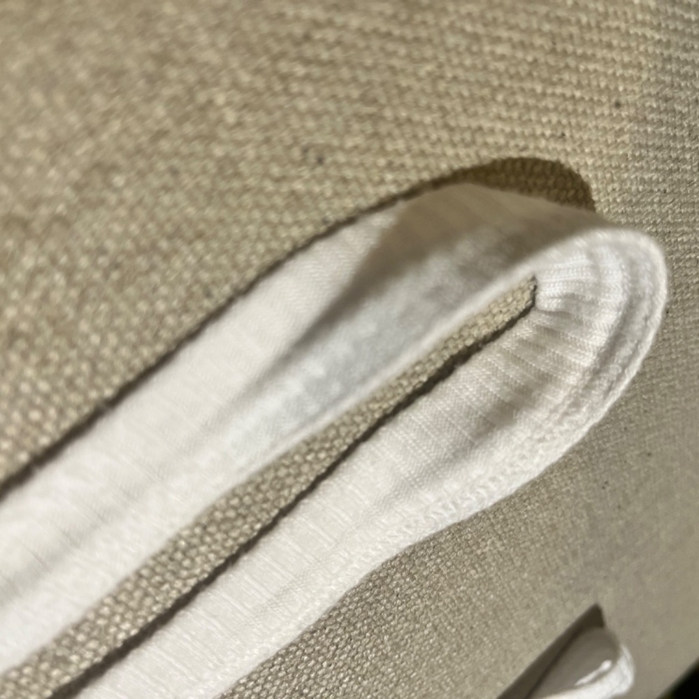 White alo yoga sports bra - Picture 3 of 5